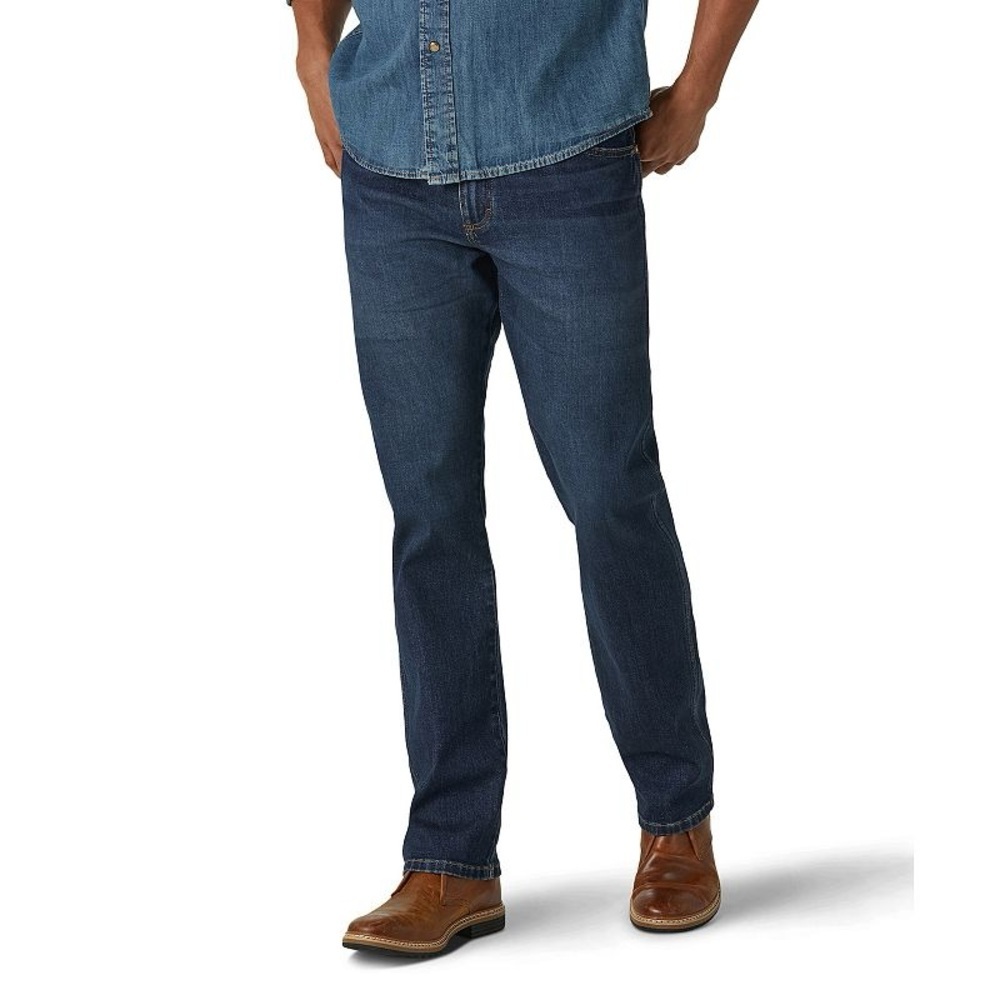 Wrangler Men's Weather Anything Legacy Straight Fit Jeans Size 33x30